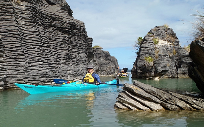 Kawhia activities - kayaking